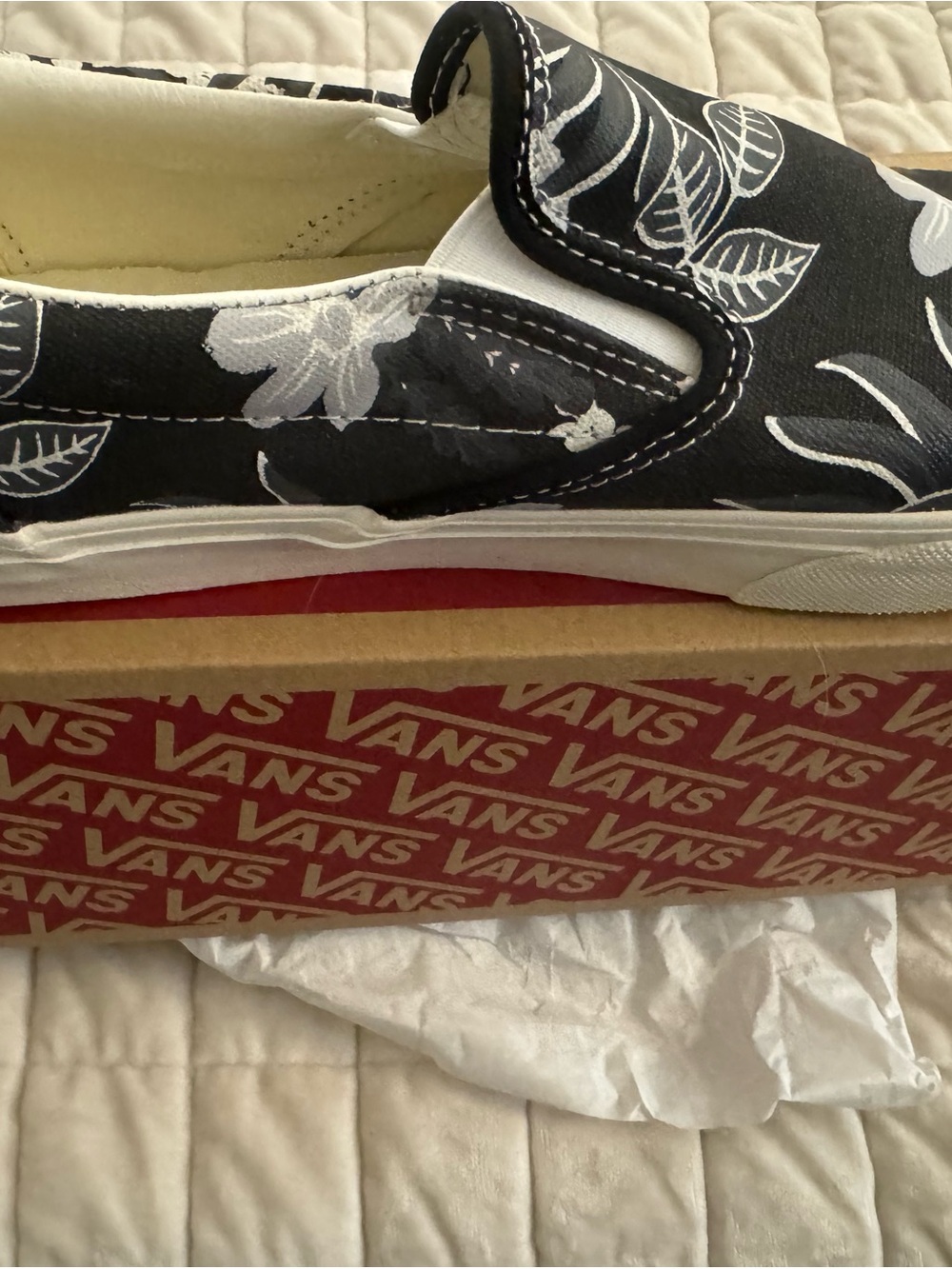 Vans Mens 10 Women’s 11.5 Slip-On Tropical Black